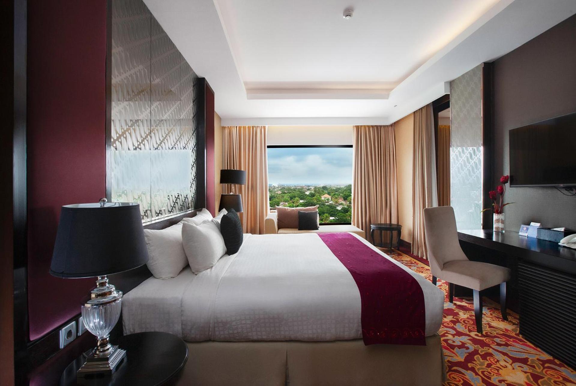 Lombok Raya Hotel Матарам Екстериор снимка